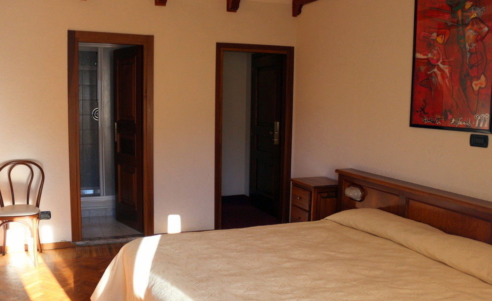 Hotel Bucaneve Bardonecchia Exterior photo